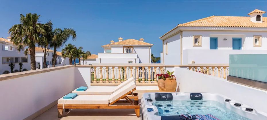 Mitsis Selection Laguna