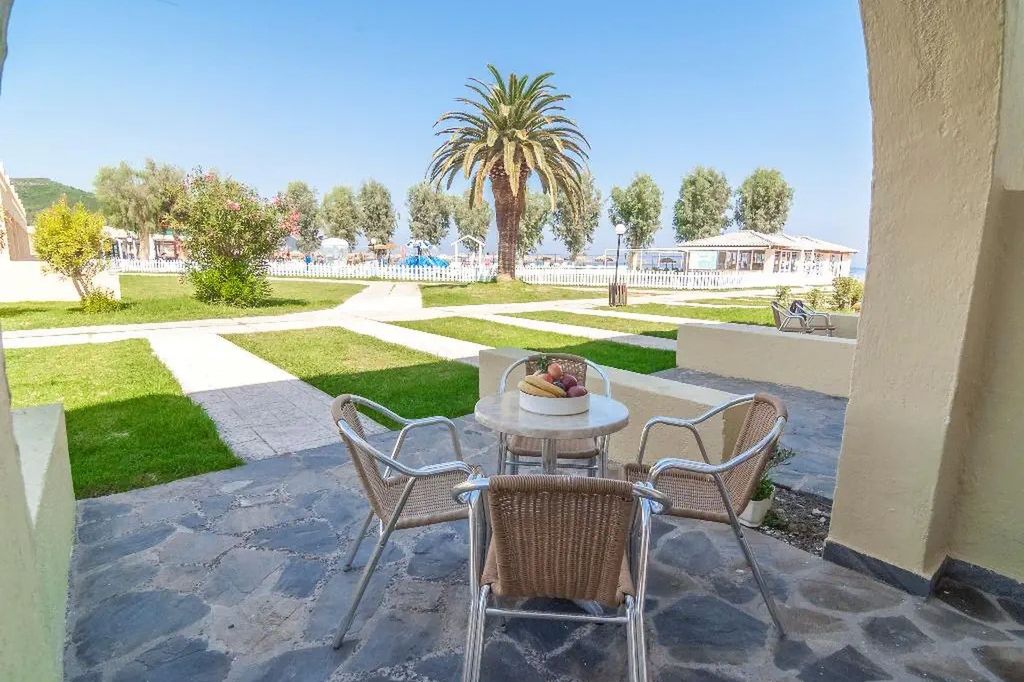 Mitsis Messonghi Beach - balkon / taras