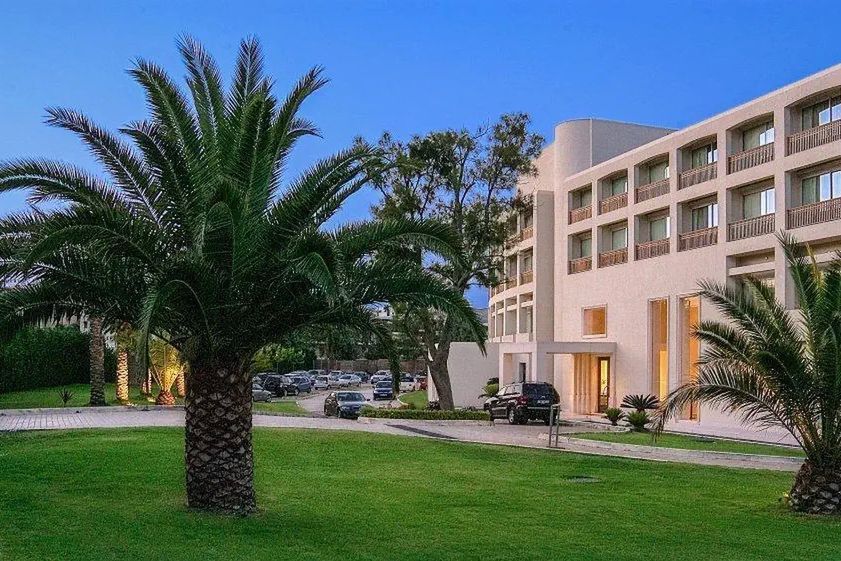 Mitsis Petit Palais - teren hotelu