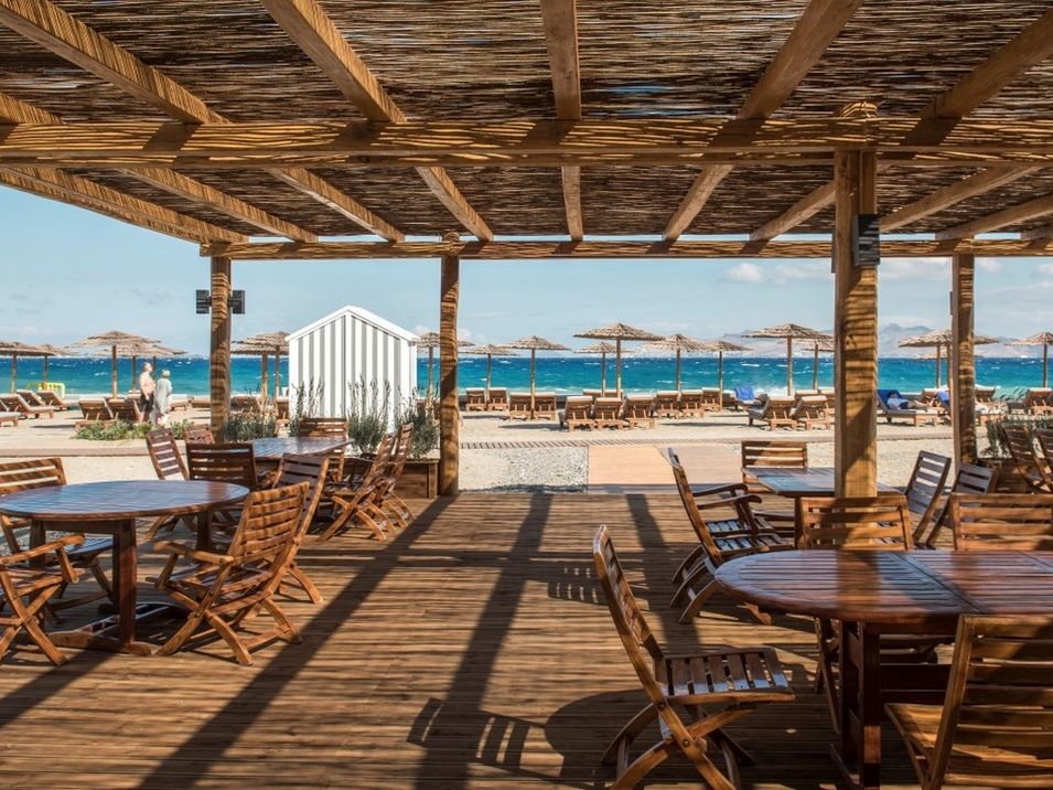 beach bar