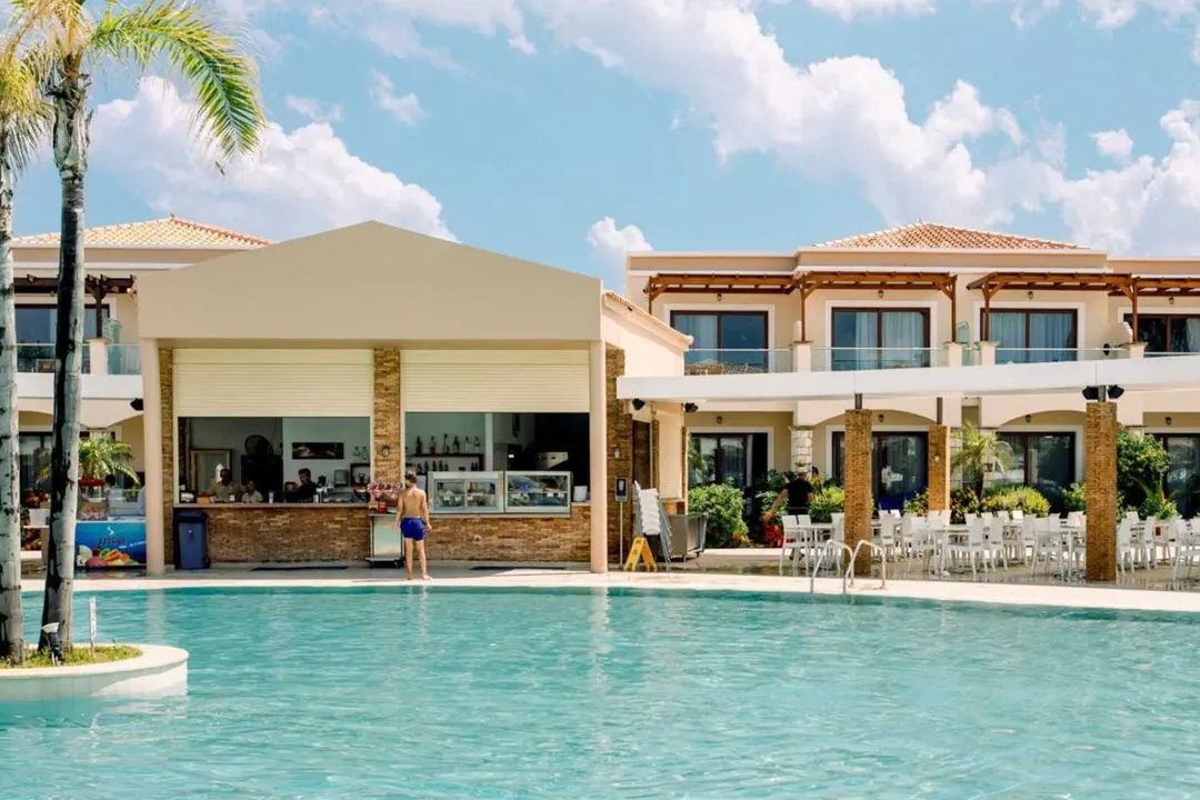 Mythos Beach Resort - obiekt