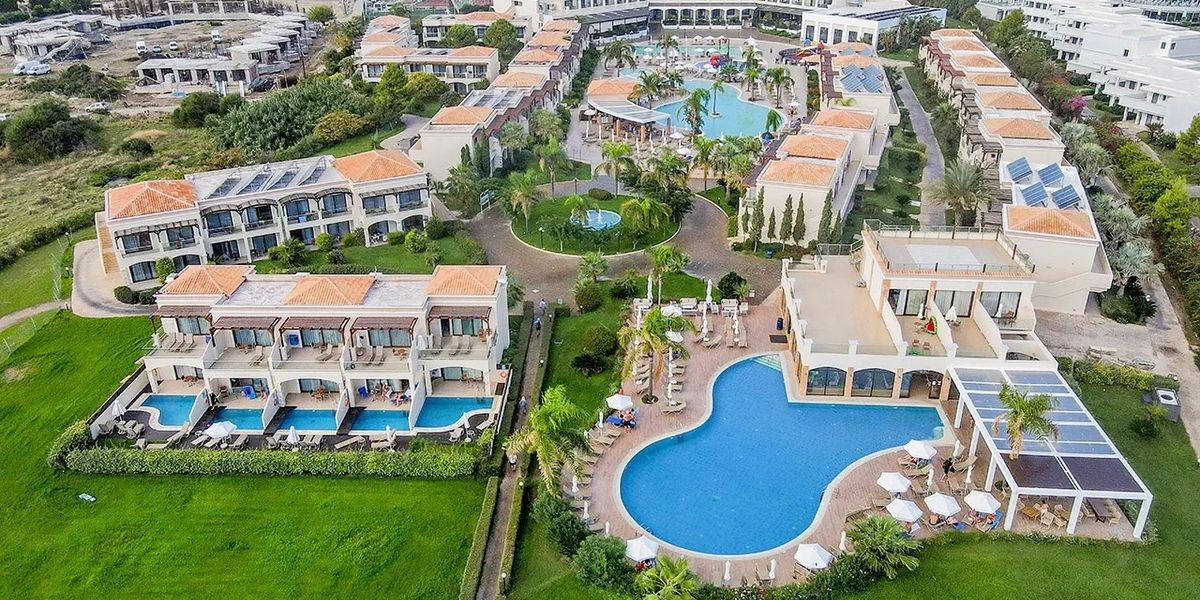 Grecja Last Minute na 7 dni w październiku: 5⋆ hotel od 1 799 zł