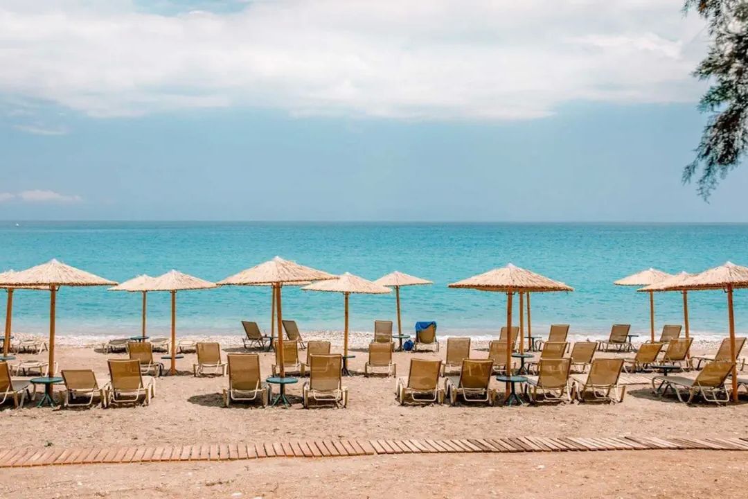 Mythos Beach Resort - plaża