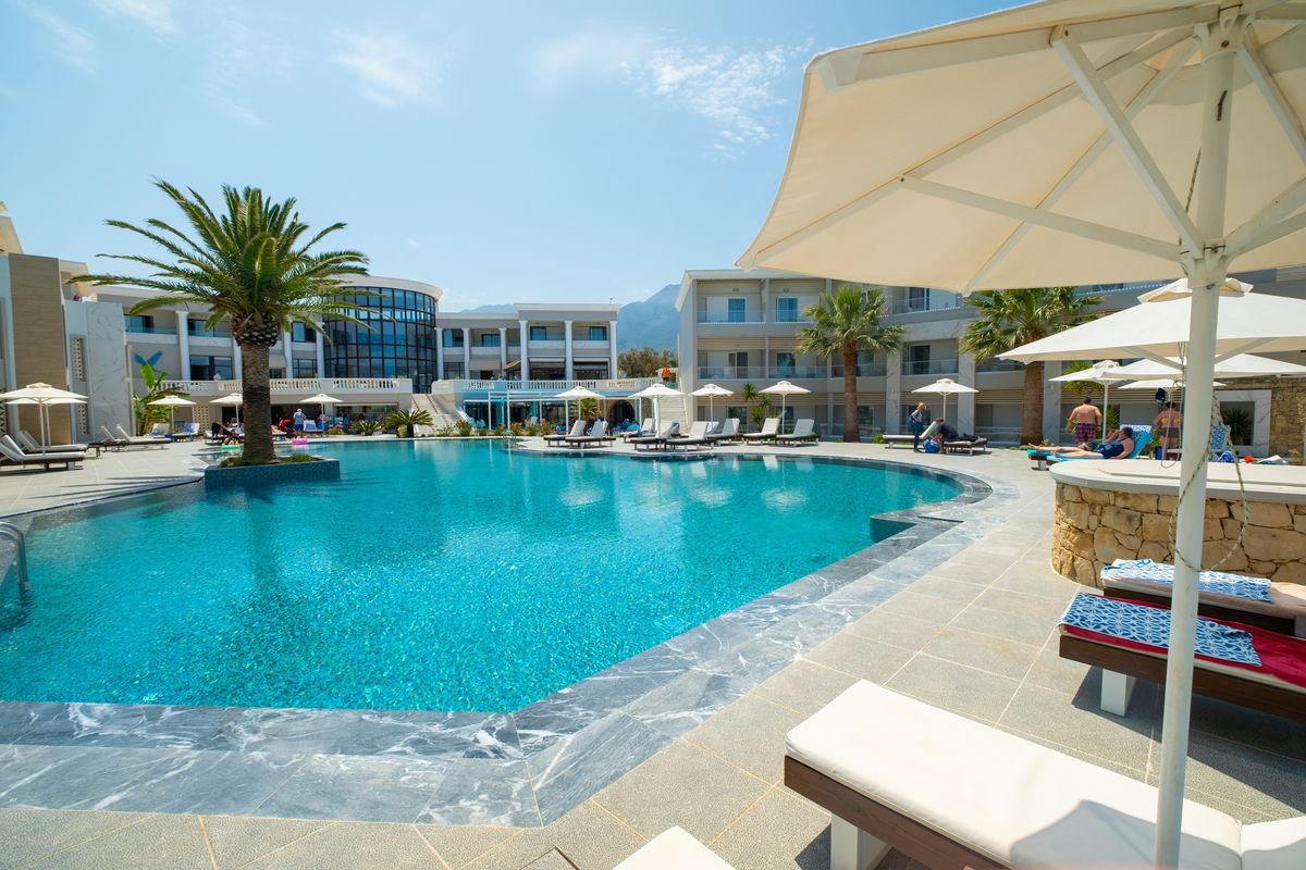 Mythos Palace - basen