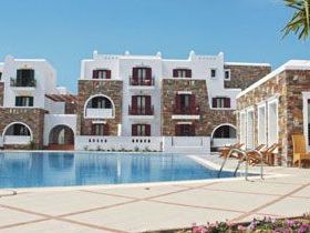Naxos Royal 4*