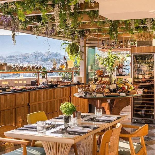 Niche Athens