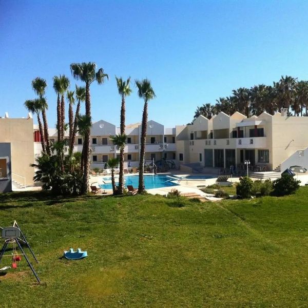 Olga's Paradise — Psalidi, Grecja