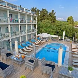 Palapart Gikas Studios Suites