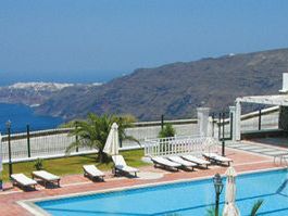 Pantheon Deluxe Villas 4*