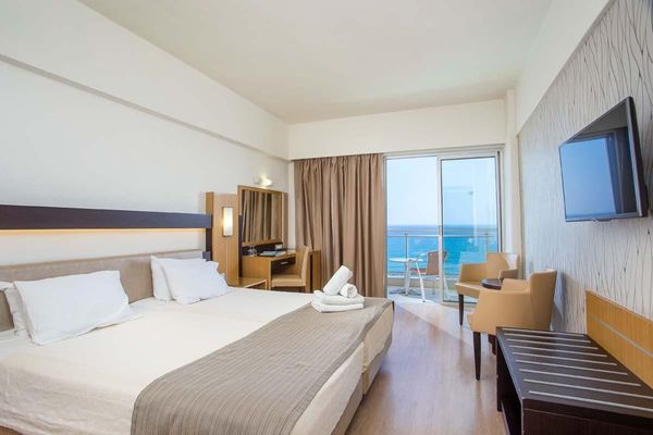 Pegasos Beach (Faliraki)