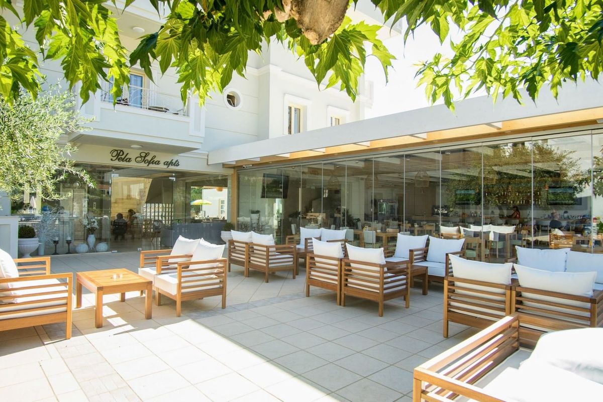 Pela Sofia - teren hotelu