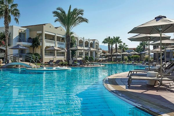 Pelagos Suites & SPA