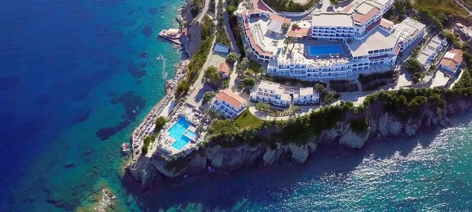 Peninsula Resort & Spa (Agia Pelagia)
