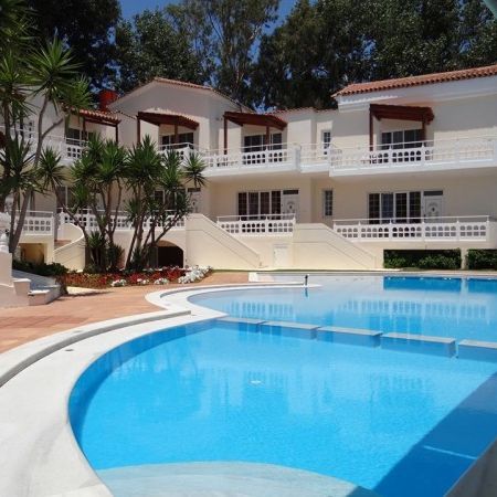 Perla Beach (Agia Marina)