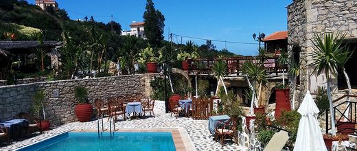 Petrino Horio Stone Village