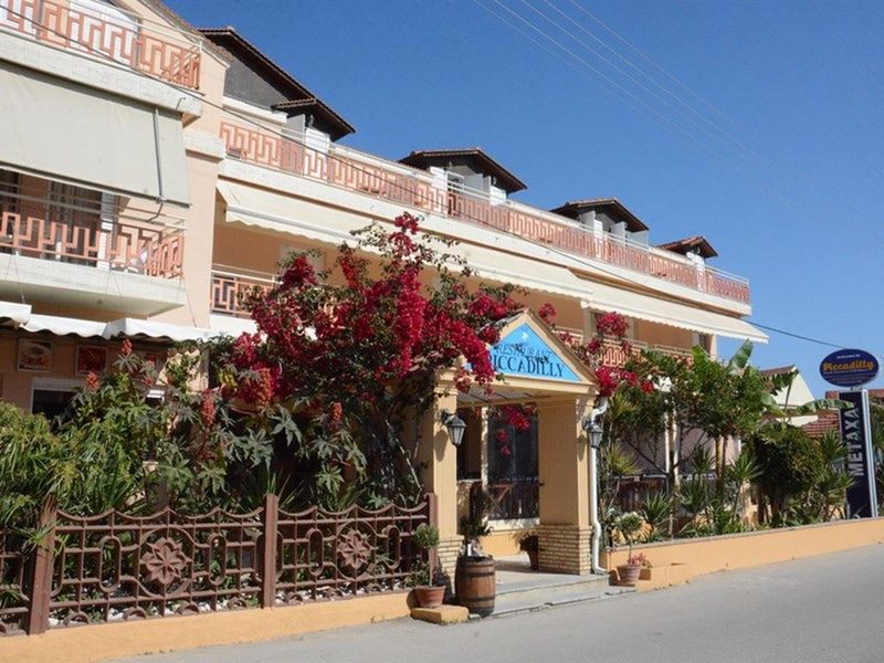 Piccadilly Apartments