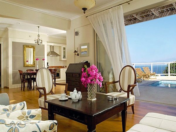 Pleiades Luxurious Villas 5*