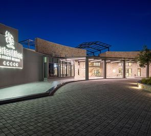 Portes Lithos Luxury Resort