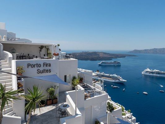 Porto Fira Suites 4*