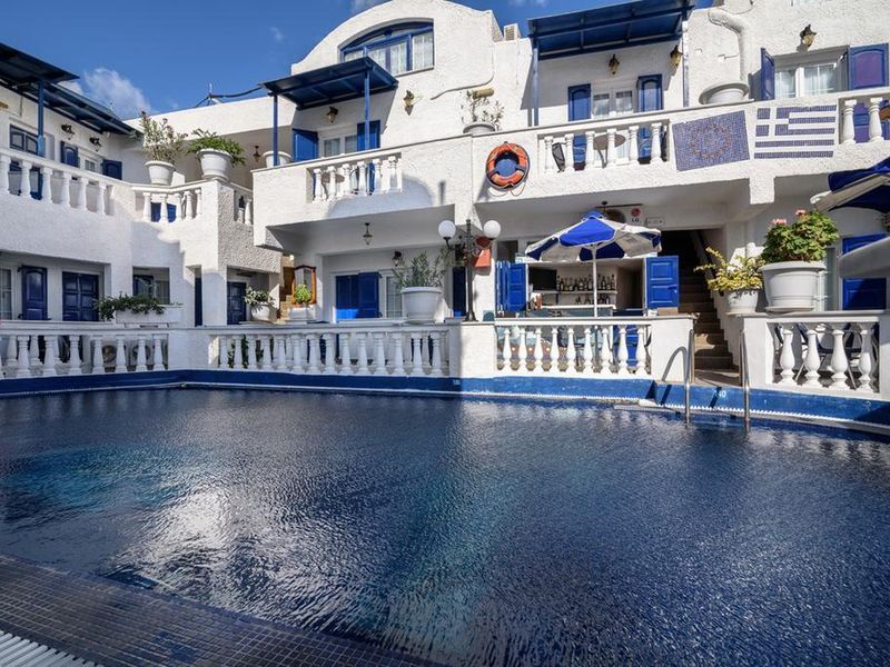 Porto Perissa 3*