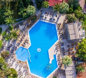 Poseidon Sea Resort (Neos Marmaras)