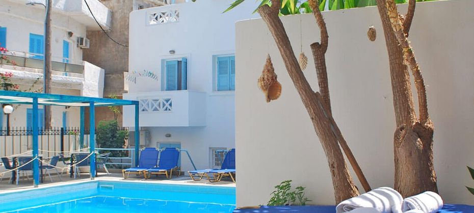 Renia Apartments
