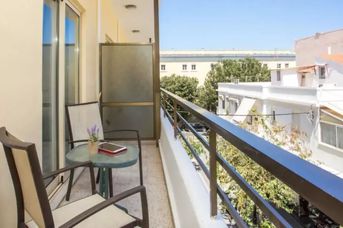 Royal Apart Hotel