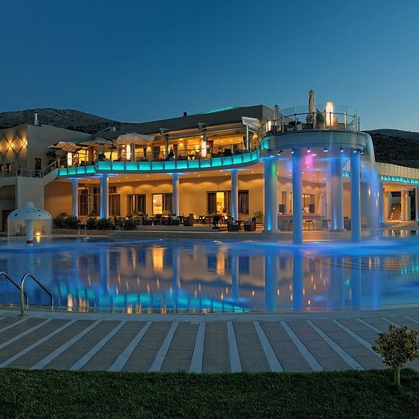 The Noverian Scenic Hilltop Villa Resort