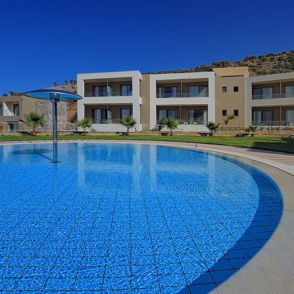 The Noverian Scenic Hilltop Villa Resort