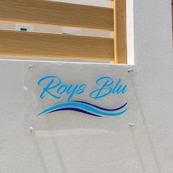 Roys Blu