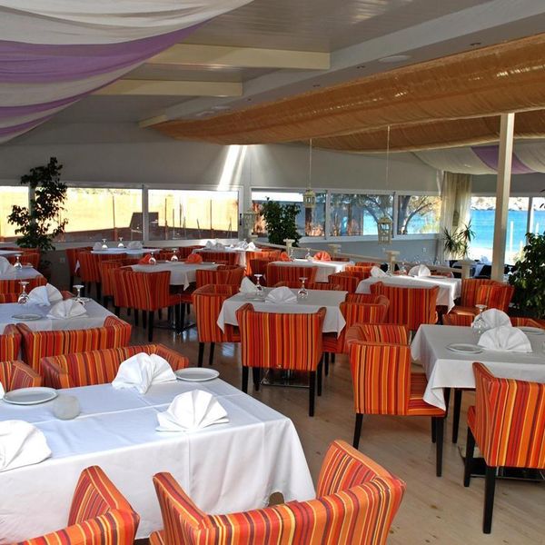 Sacallis Inn Beach