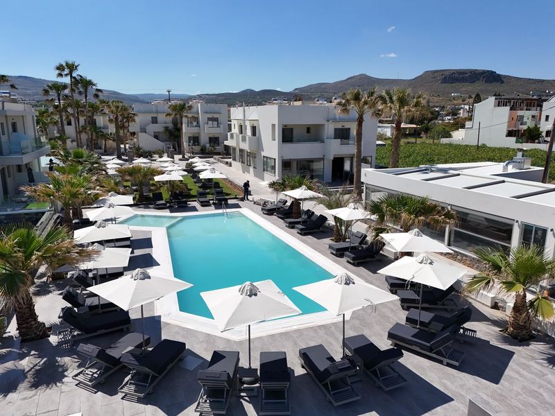 Saint George Gournes Bay