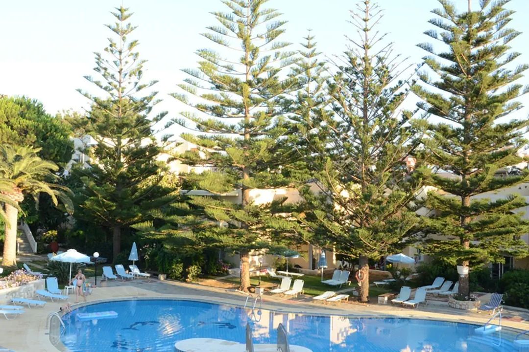 Saint Nikolas Kastalia Village - basen