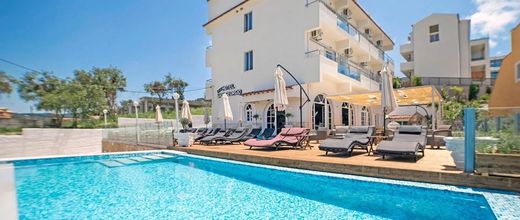 San Georgio Boutique (Aghios Georgios)