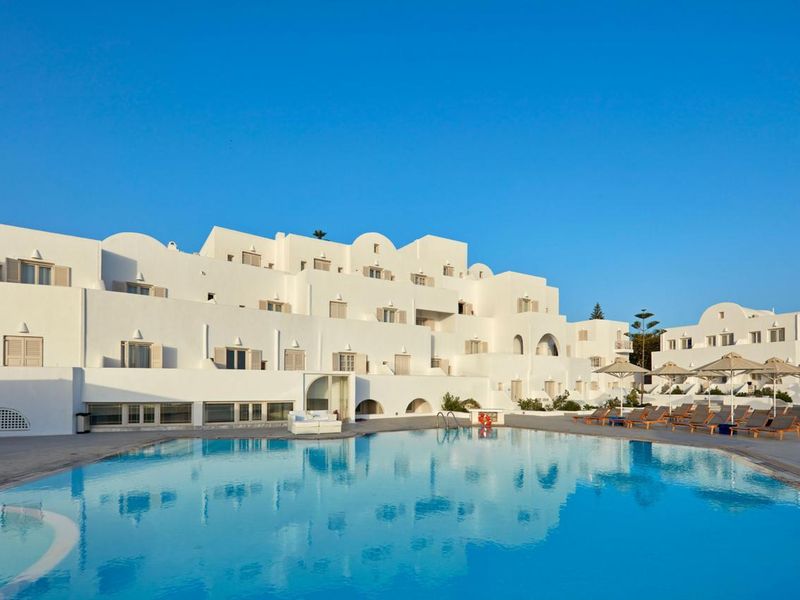 Santorini Palace 4*