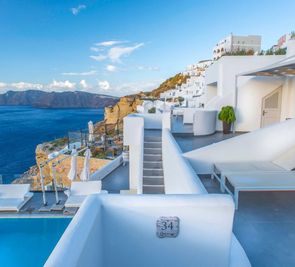 Santorini Secret Suites & Spa