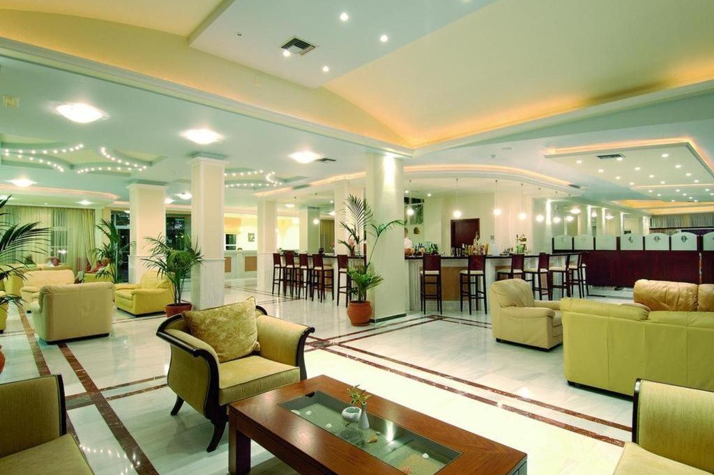 Selini Suites (Kolymbari) - recepcja / lobby