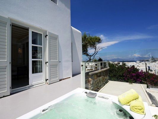 jacuzzi