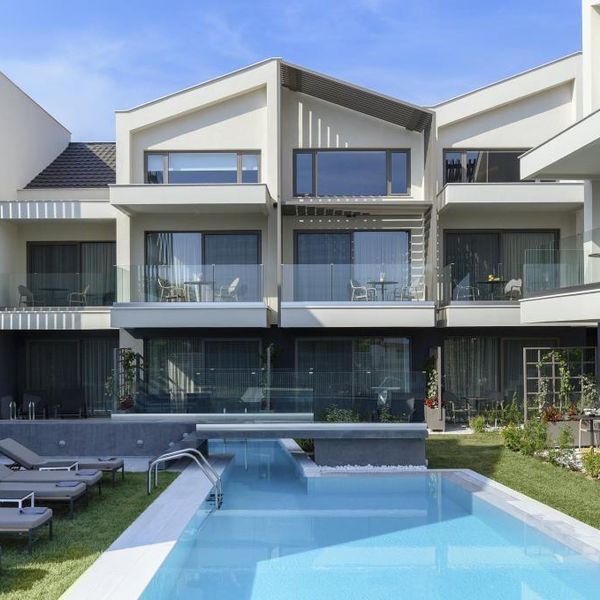 Serenity Suites