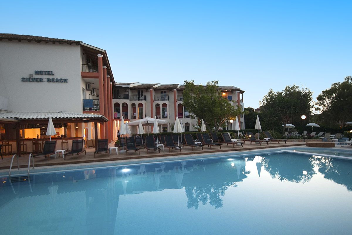 Silver Beach (Roda) - obiekt