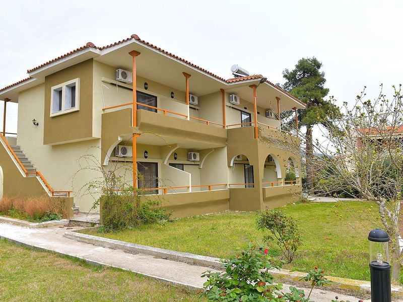 Sithonia Beach Village