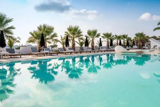 Smy Mediterranean White ex Mediterranean Royal