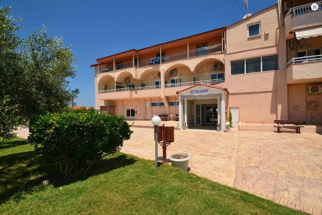 Sousouras Holiday Resort - obiekt