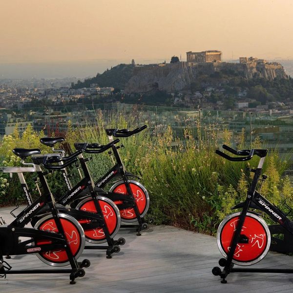 St. George Lycabettus Lifestyle