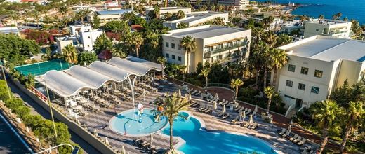 Star Beach Village