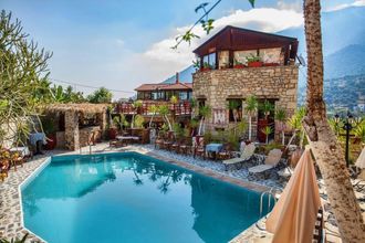 Petrino Horio Stone Village