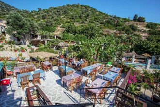 Petrino Horio Stone Village