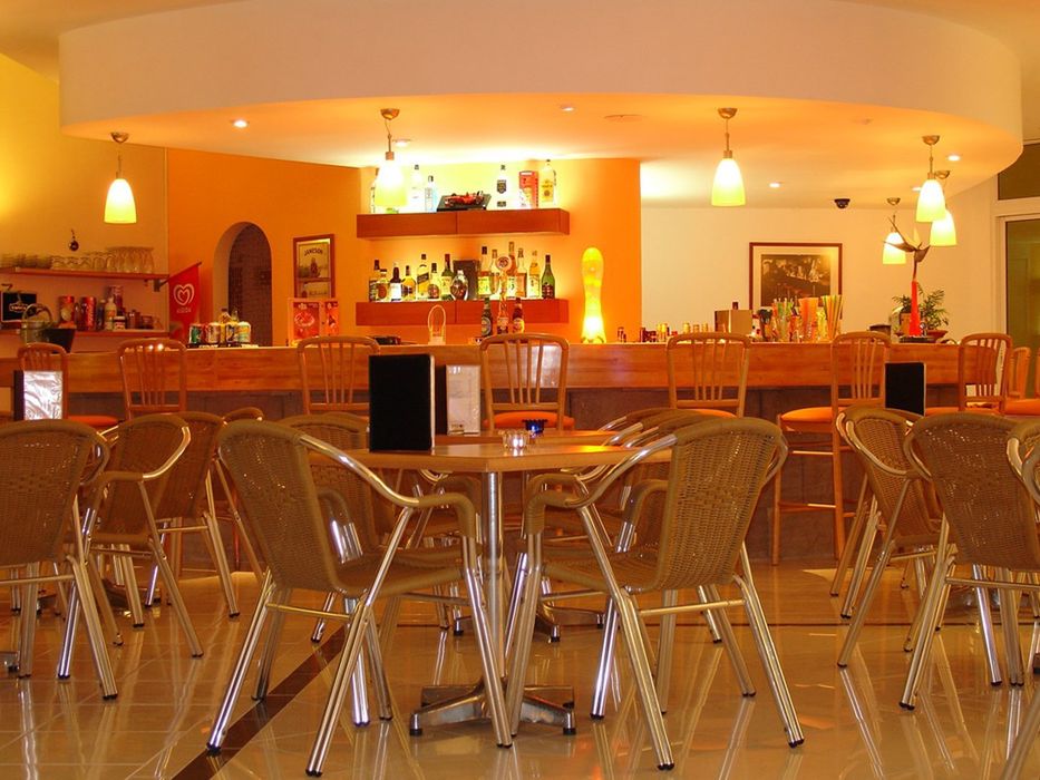 drink bar