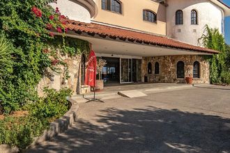 Sunrise Village Petalidi