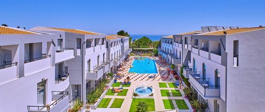 Sunrise Village (Platanias)